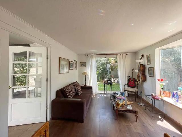 Casa Familiar, 3 Pisos, Condominio Seguro, Colegio Altamira