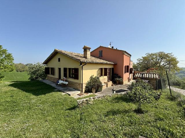 Casa Faveto 117m² Ripe San Ginesio