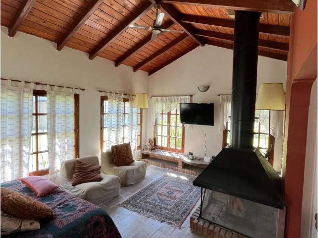 Casa FIN DE SEMANA en Roldan