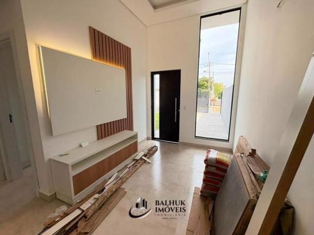 Casa financiável na praia Matinhos