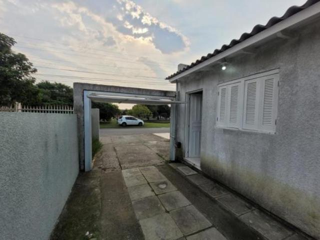 Casa Fora de Condomínio 1 Dormitório Bairro São Jorge