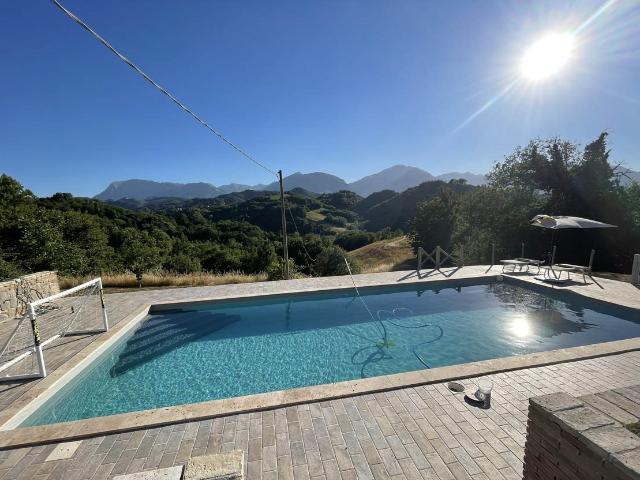 Casa Fortino 172m² Montefortino