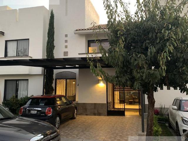 Casa Fraccionamiento Bosques del Pedregal