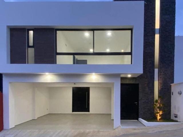 Casa Fraccionamiento Residencial Monte Magno