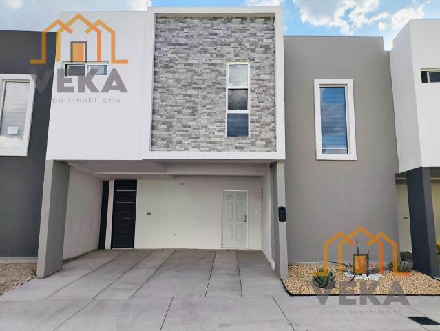 Casa Fraccionamiento Santa Monica