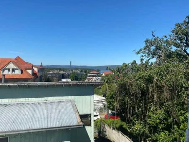 Casa frente a instituto comercial | 15 dormitorios por 650000. 00 en Valdivia