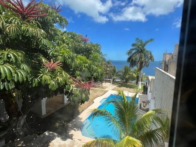 Casa frente al mar