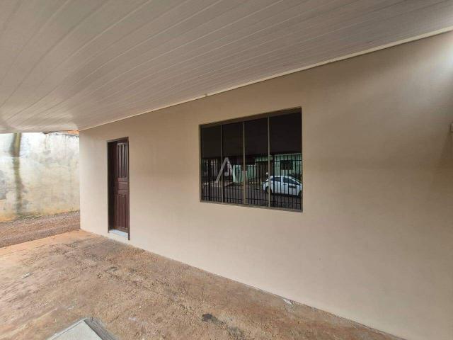 Casa frente para locação no Jardim Padovani em Cascavel Pr