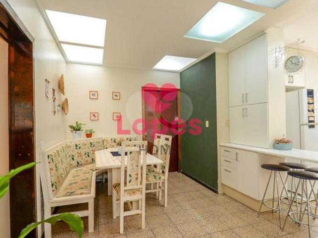 Casa Guaíra 4 Dormitórios 2 Suítes 14 Vagas Próximo Paraná Clube