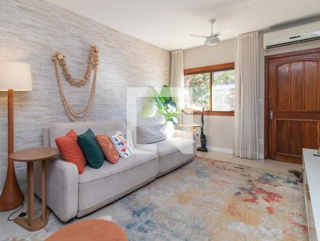 Casa, Guarujá, 2 Quartos, 208 m2 Porto Alegre