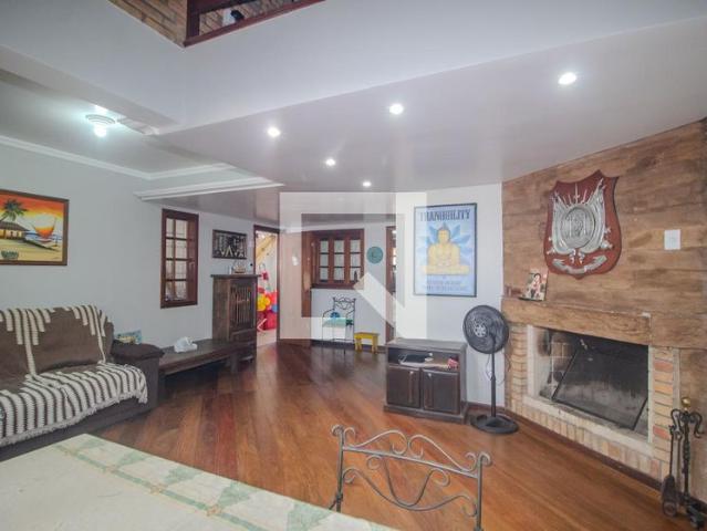 Casa, Guarujá, 4 Quartos, 238 m2 Porto Alegre