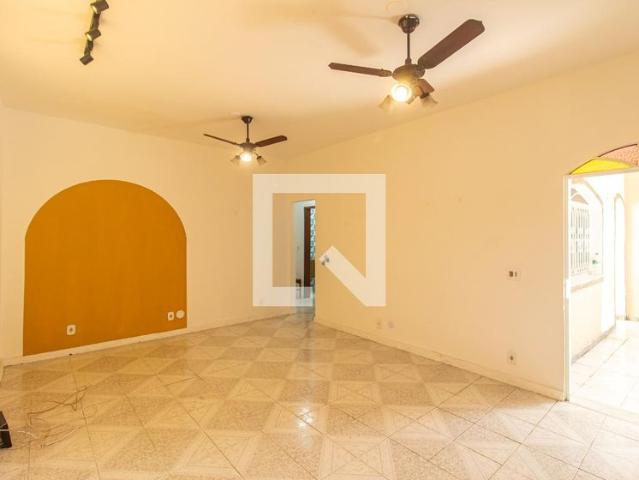 Casa, Guaratiba, 2 Quartos, 225 m2 Rio de Janeiro