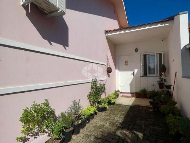 Casa geminada no Arroio Grande
