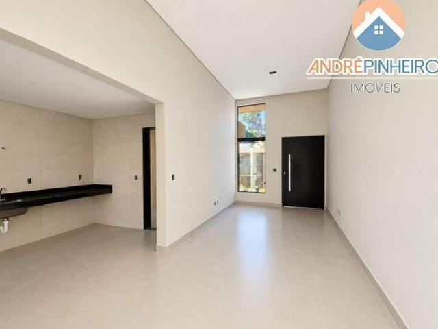 Casa Geminada à Venda 3 Quartos 1 Suite 3 Vagas 180m² Bairro Rio Branco/BH MG