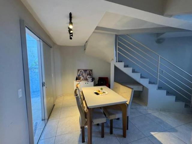 Casa Geminada com 2 quartos à venda em Belo Horizonte, no bairro Cachoeirinha