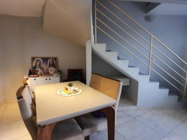Casa com 2 quartos à venda em Belo Horizonte, no bairro Canadá