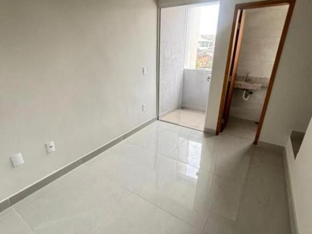 Casa Geminada com 2 quartos à venda em Belo Horizonte, no bairro Piratininga