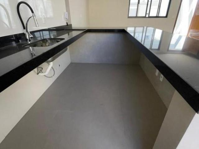 Casa Geminada com 3 quartos à venda em Belo Horizonte, no bairro Vila Cloris