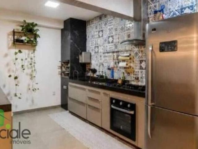 Casa Geminada com 3 quartos à venda em Contagem, no bairro Europa