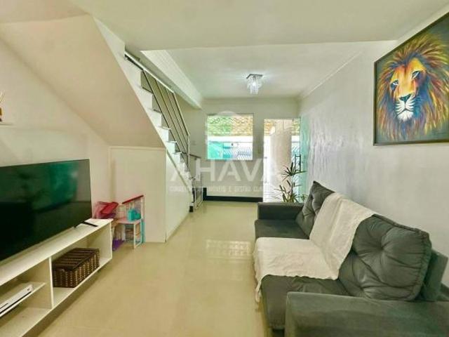 Casa Geminada entrada Individual de 2 Quartos 90m² Próximo a Avenida Dom Pedro I