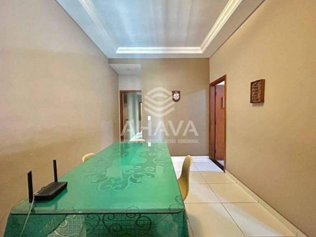Casa Geminada Linear com 3 Quartos sendo 1 Suíte à Venda, 180m², 2 Vagas, Bairro Santa Amélia, próxi