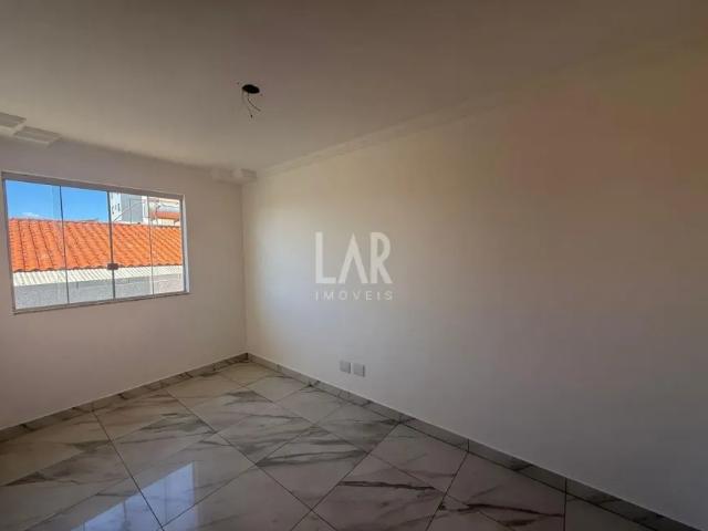Casa Geminada para aluguel, 3 quartos, 1 suíte, 2 vagas, Rio Branco Belo Horizonte/MG