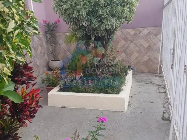 Casa Geminada para Venda em Belo Horizonte, Eymard, 4 dormitórios, 2 suítes, 4 banheiros
