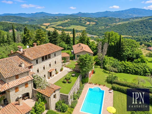 Casa Gentile 660m² Caprese Michelangelo