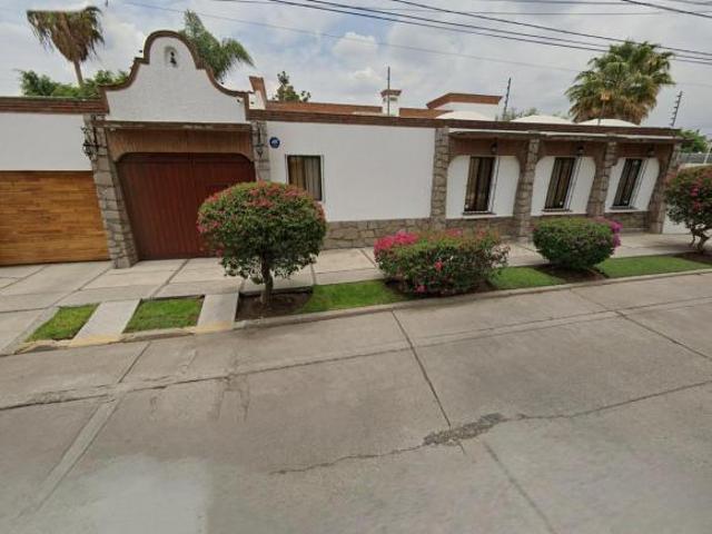 CASA GRAN JARDÍN 4