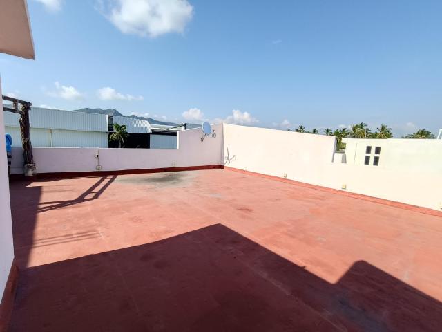 Casa grande con alberca en venta en jardin princesa 1