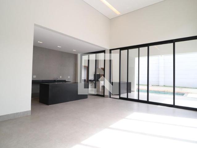 Casa, Granja Marileusa, 4 Quartos, 218 m2 Uberlândia