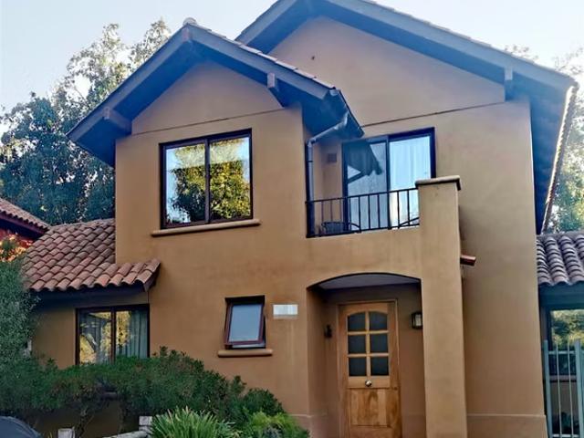 CASA Hacienda el peñon | 4 dormitorios por 5990.00 en Puente Alto