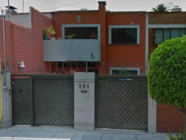 Casa Habitacional en Venta en Juan Sarabia
