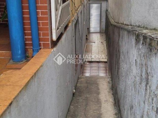 CASA HABITÁVEL NECESSITANDO REFORMA COM ÓTIMO TERRENO BAIRRO SILVEIRA SANTO ANDRE