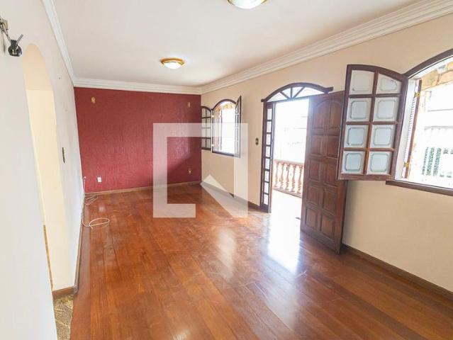 Casa, Heliópolis, 3 Quartos, 180 m2 Belo Horizonte