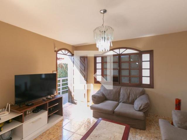Casa, Heliópolis, 3 Quartos, 173 m2 Belo Horizonte