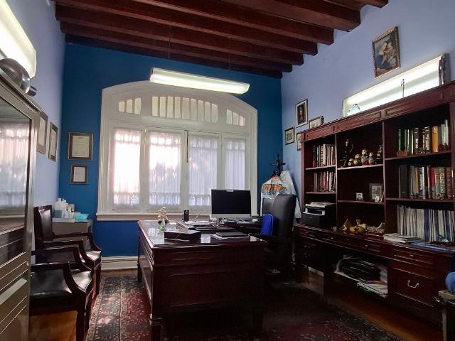 Casa hist?ricamente catalogada en venta Colonia Roma con uso de suelo