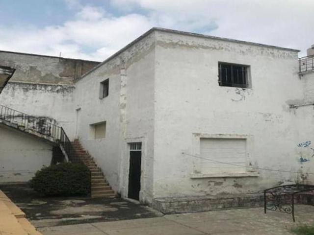 CASA HISTÓRICA EN VENTA SOBRE AV. VALLARTA