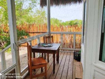 CASA HOLBOX EN VENTA CE0426