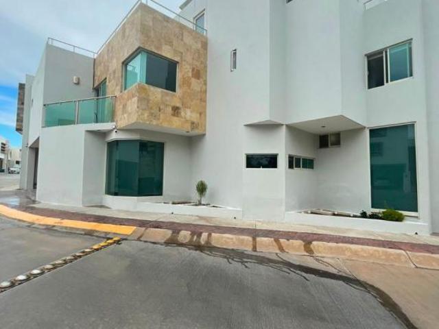 Casa Horizontes II en Venta con 3 recámaras en San Luis Potosi