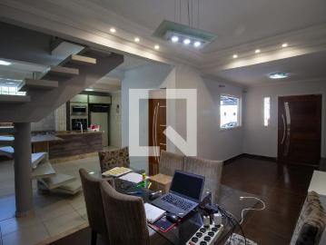 Casa, Itaim Paulista, 3 Quartos, 240 m2 São Paulo
