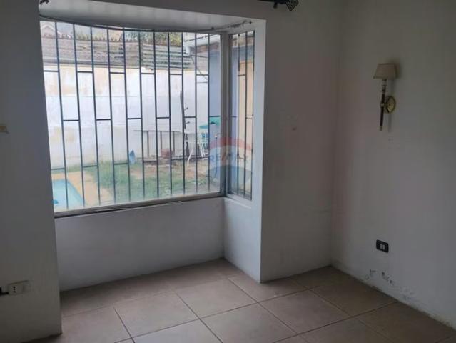 ¡Casa ideal larapinta, lampa, con piscina! 2 dormitorios por 3000.00 en Lampa
