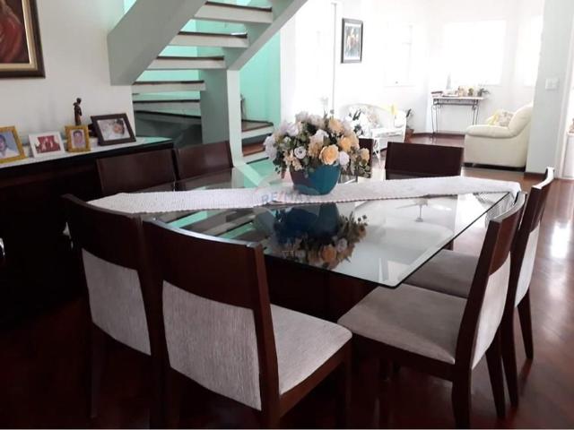 Casa Imponente: Piscina e Lazer no Jardim Indústrias