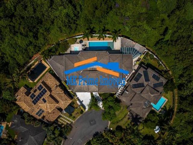 Casa Imponente | Privacidade, Natureza e Conforto | Alphaville