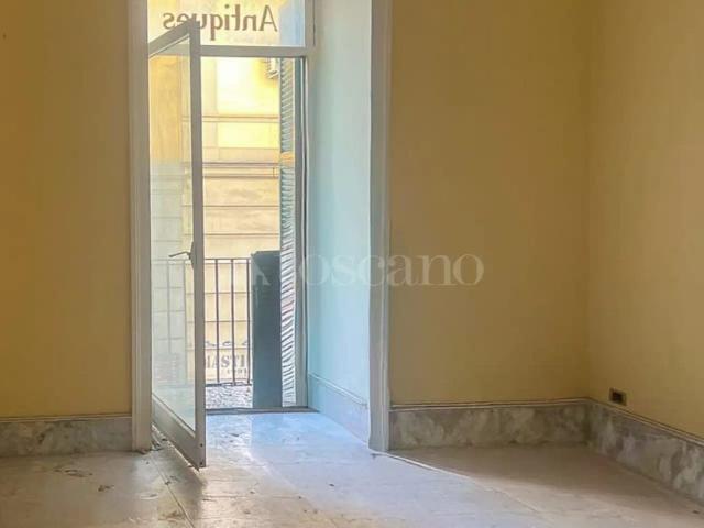 Casa in affitto Piazza degli Artisti, Napoli rif. 46/2026