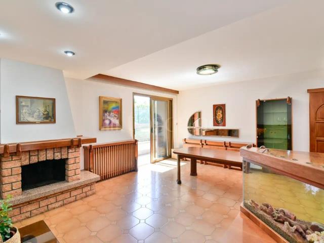 Casa in affitto Via Montello, Cantù rif. 42/2026
