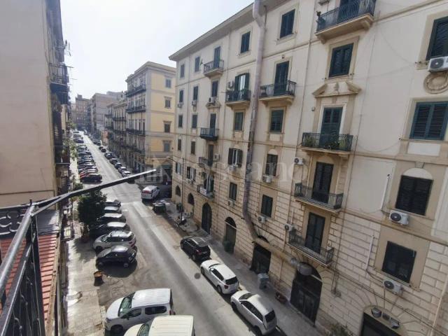 Casa in affitto Via Ammiraglio Gravina, Palermo rif. 97/2026