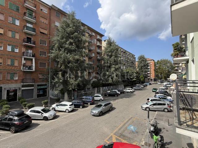 Casa in affitto Via dei Tulipani, Milano rif. 53/2026