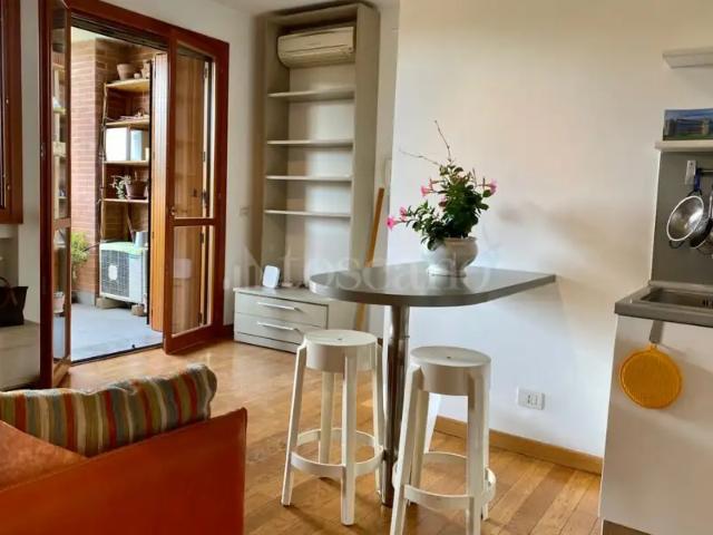Casa in affitto Via Filippo Argelati, Milano rif. 21/2026