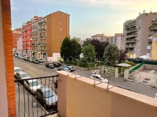 Casa in affitto Via Gianfranco Zuretti, Milano rif. 39/2026